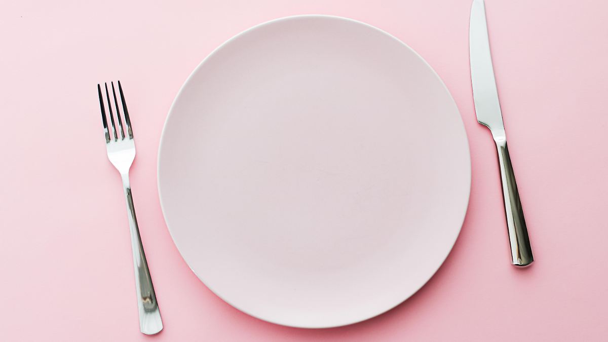 8 Euro Für Leeren Teller Dieses Restaurant nimmt acht Euro – für einen leeren (Kinder-)Teller!